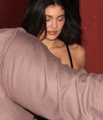 Access_Kardashian_28829.jpg