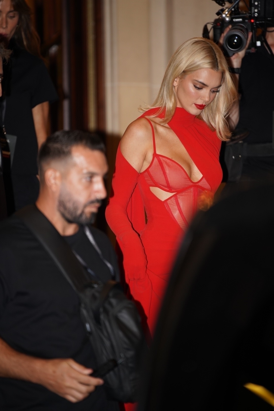 Access_Kardashian_28229.jpg