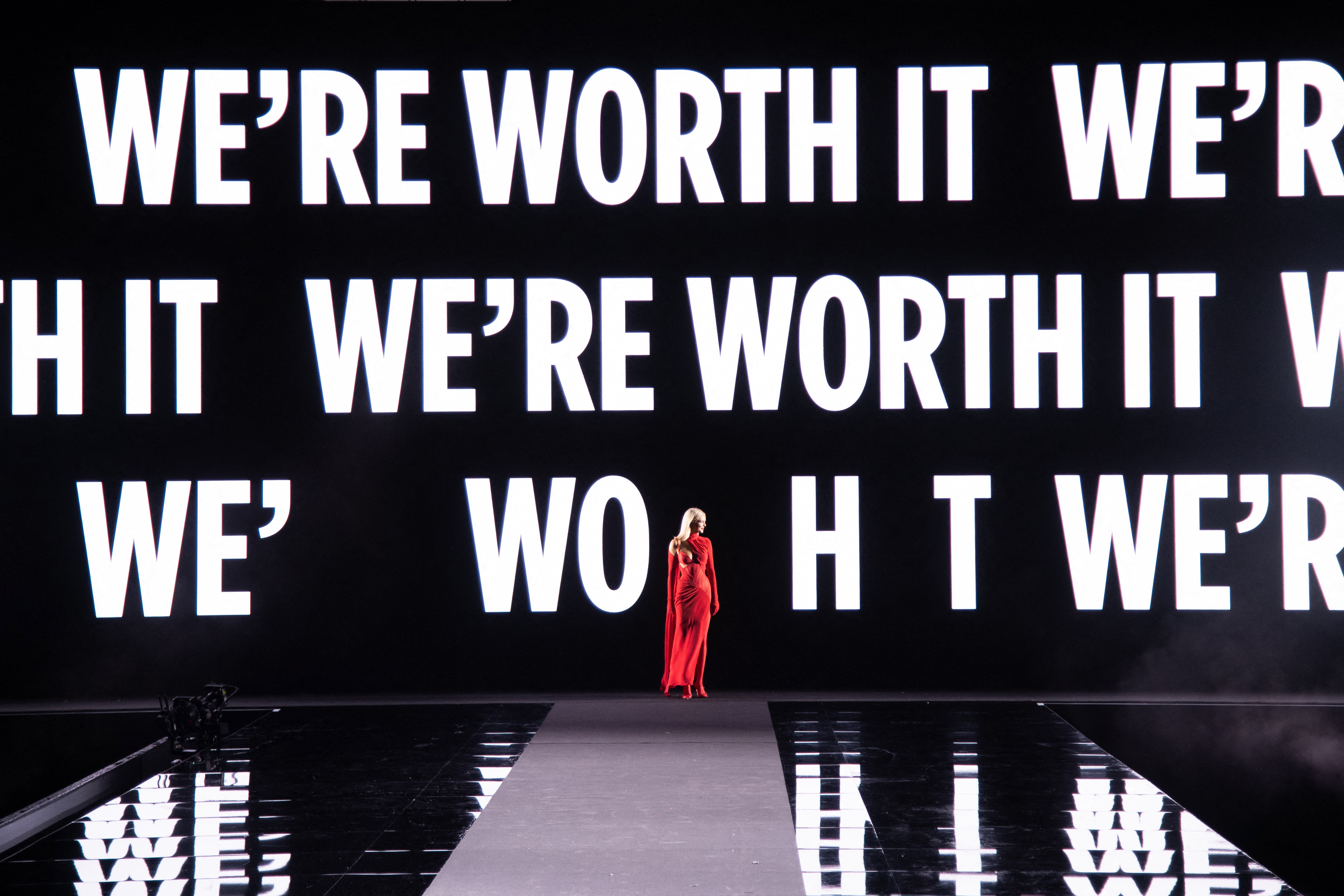Access_Kardashian_284329.jpg