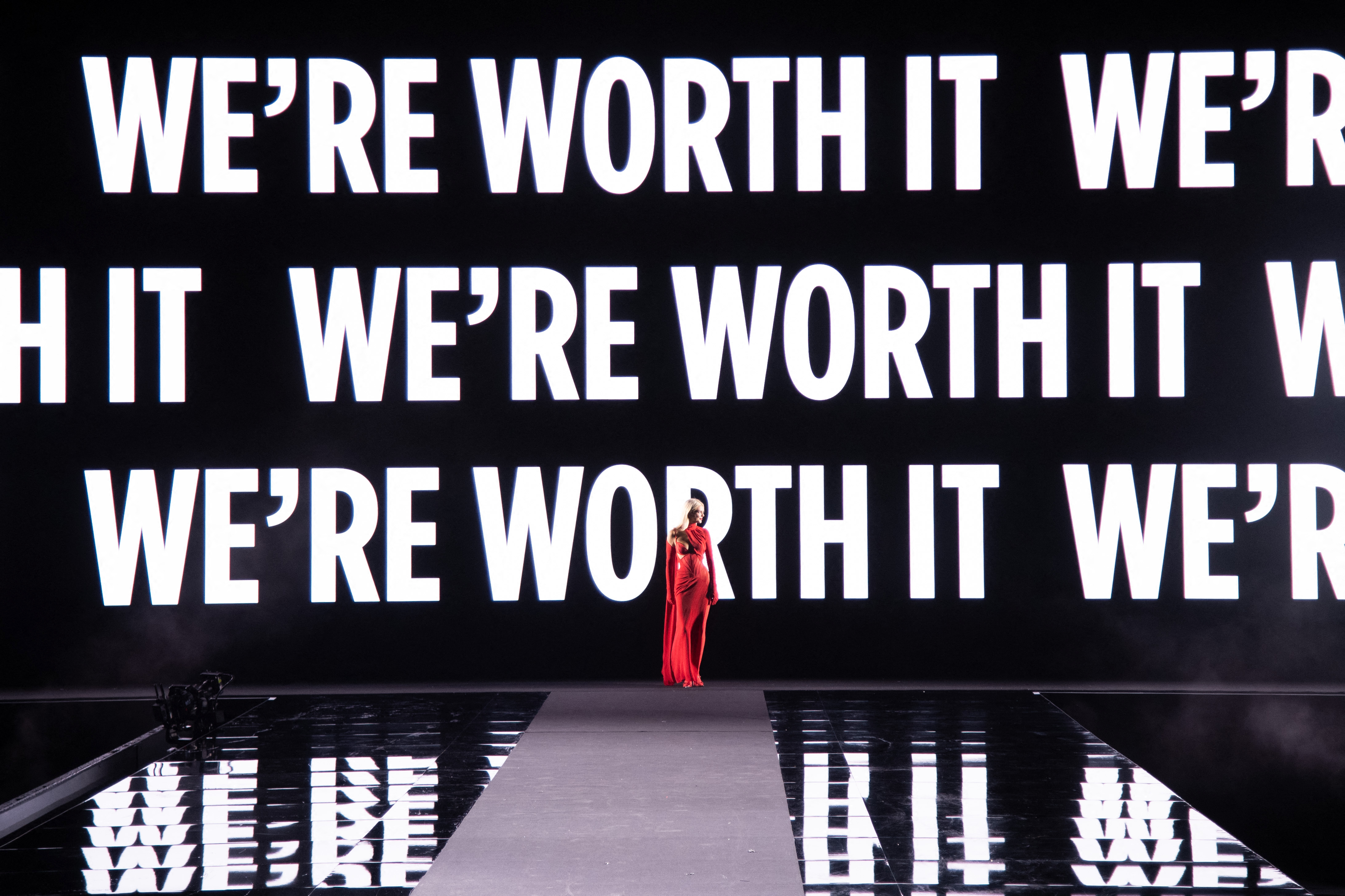 Access_Kardashian_284429.jpg