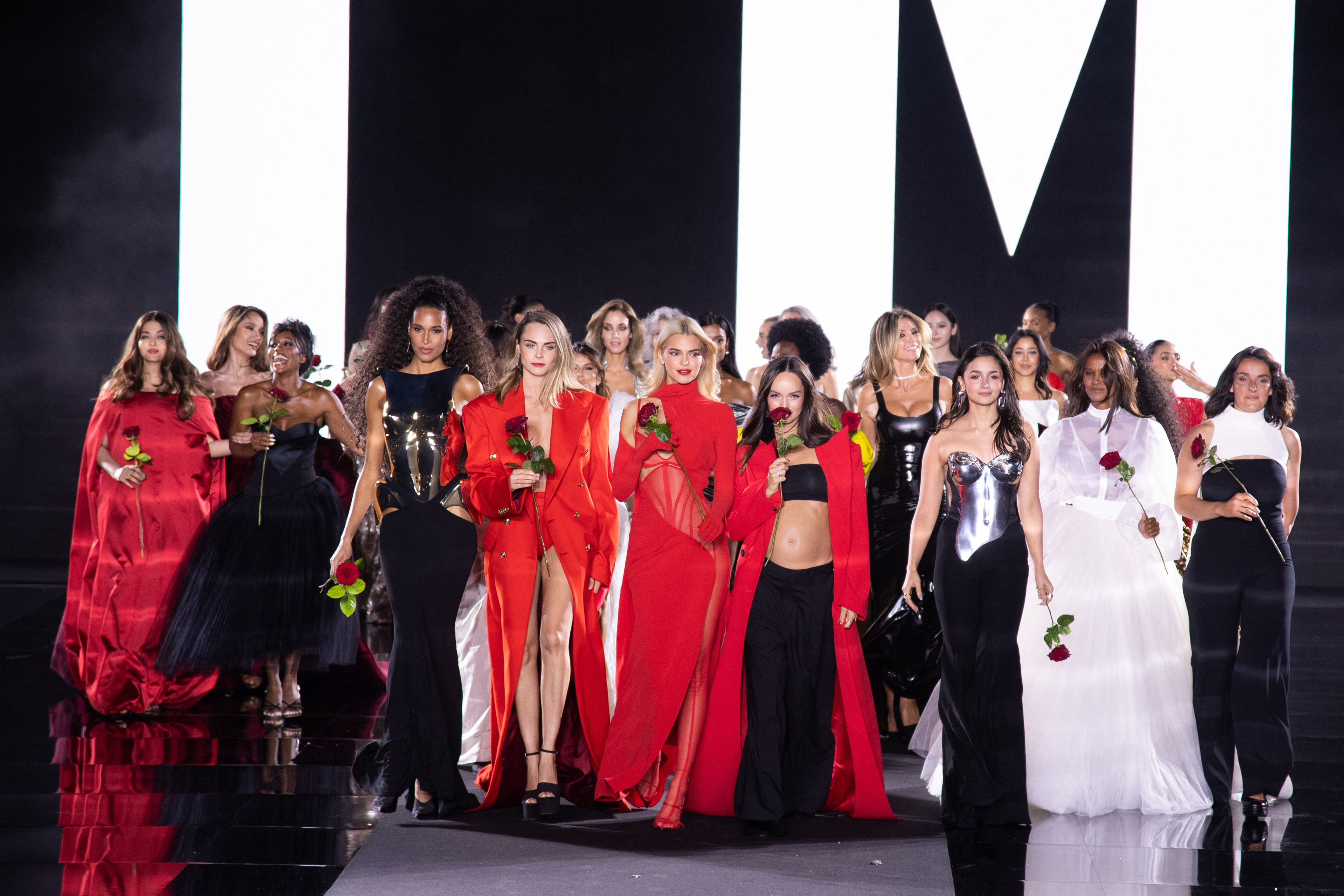Access_Kardashian_284629.jpg