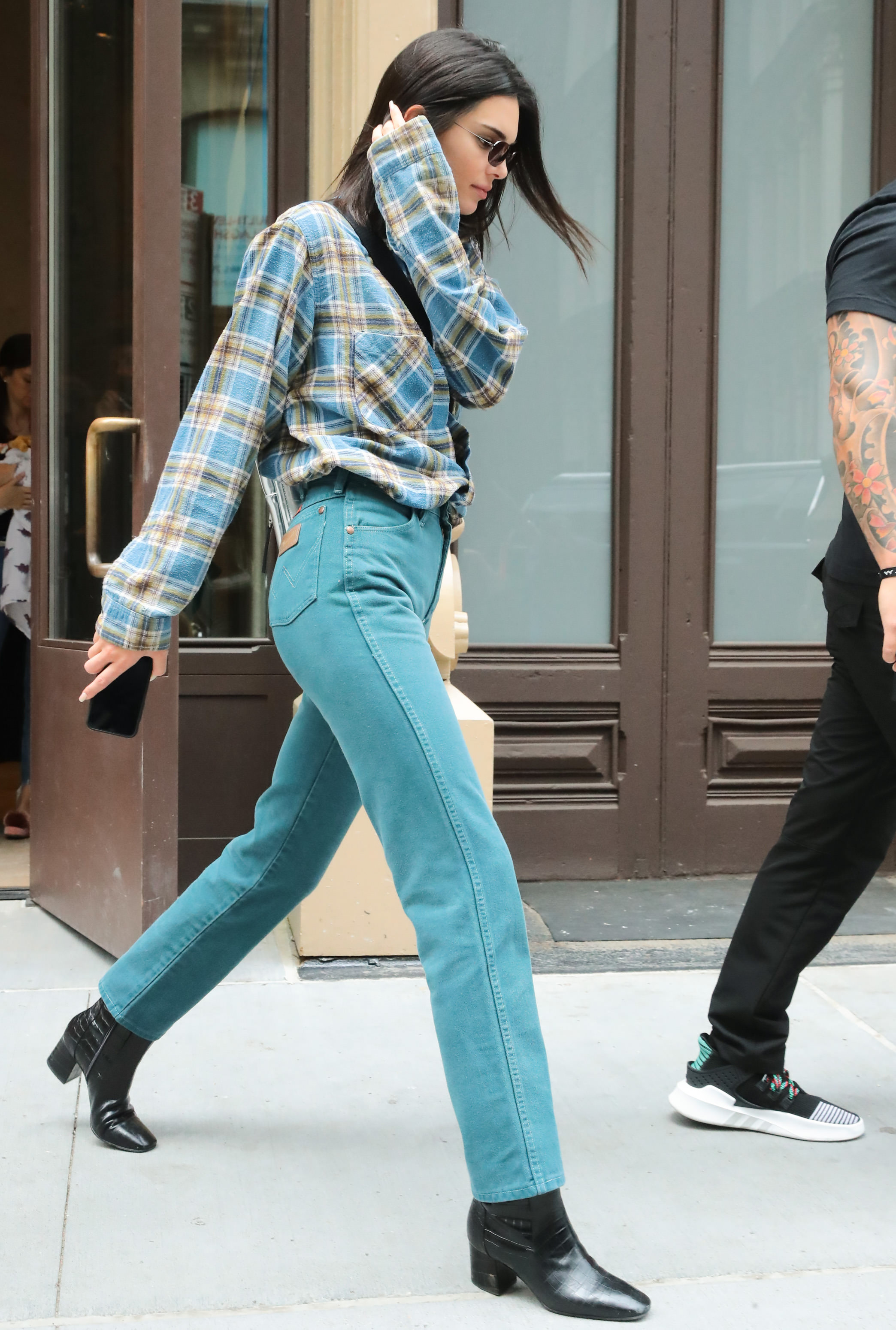Access_Kardashian_2.jpg