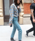 Access_Kardashian_6.jpg