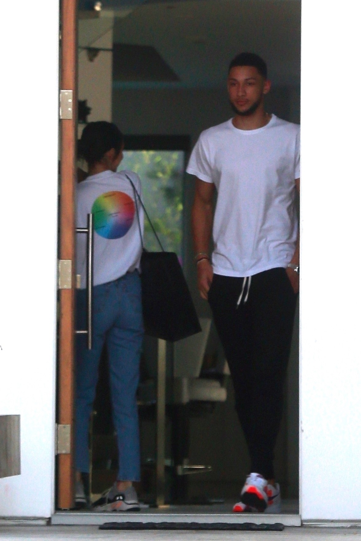 Access_Kardashian_6.jpg