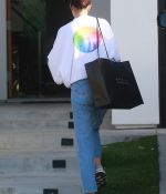 Access_Kardashian_5.jpg