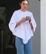 Access_Kardashian_6.jpg