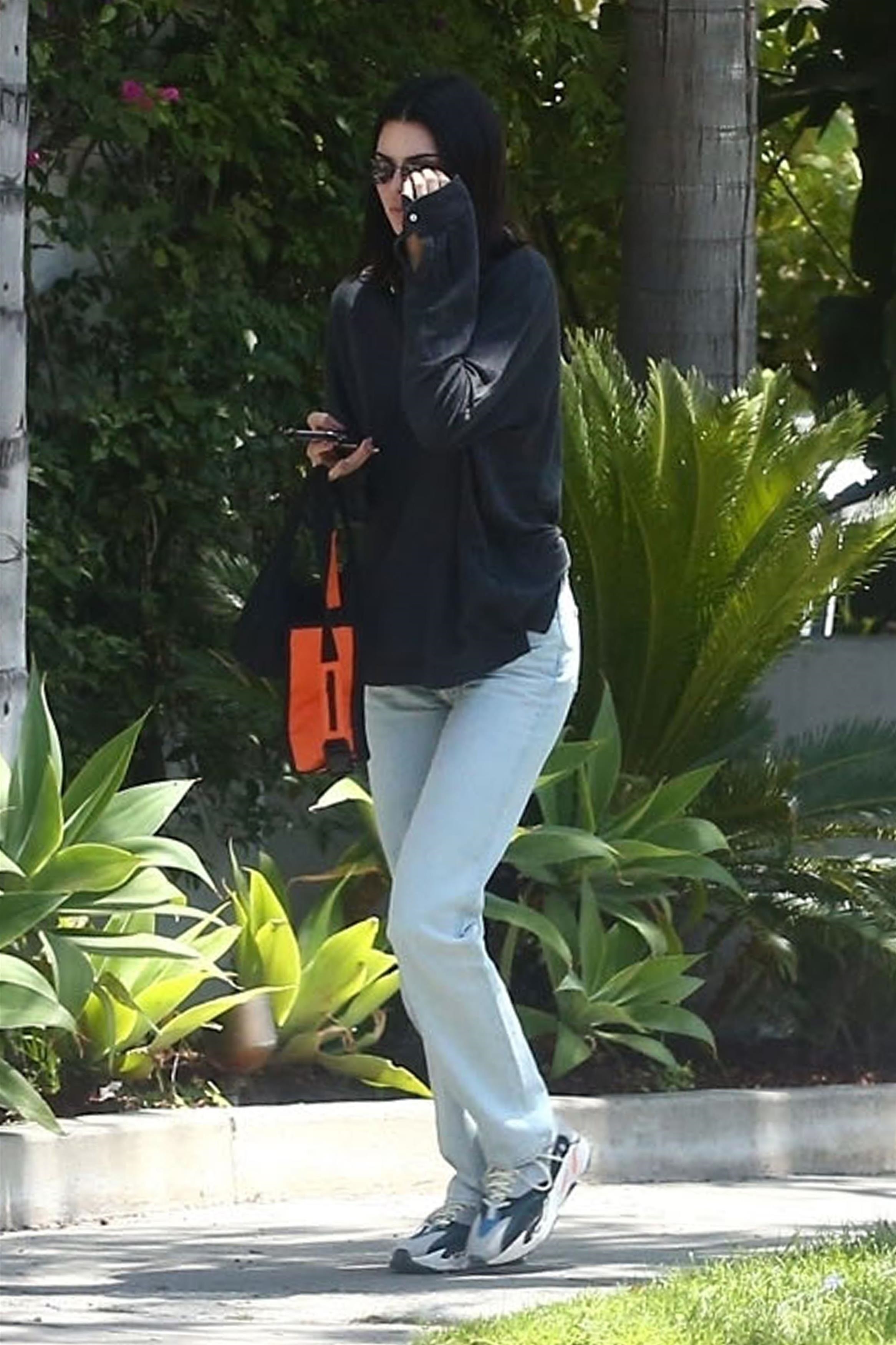 Access_Kardashian_3.jpg