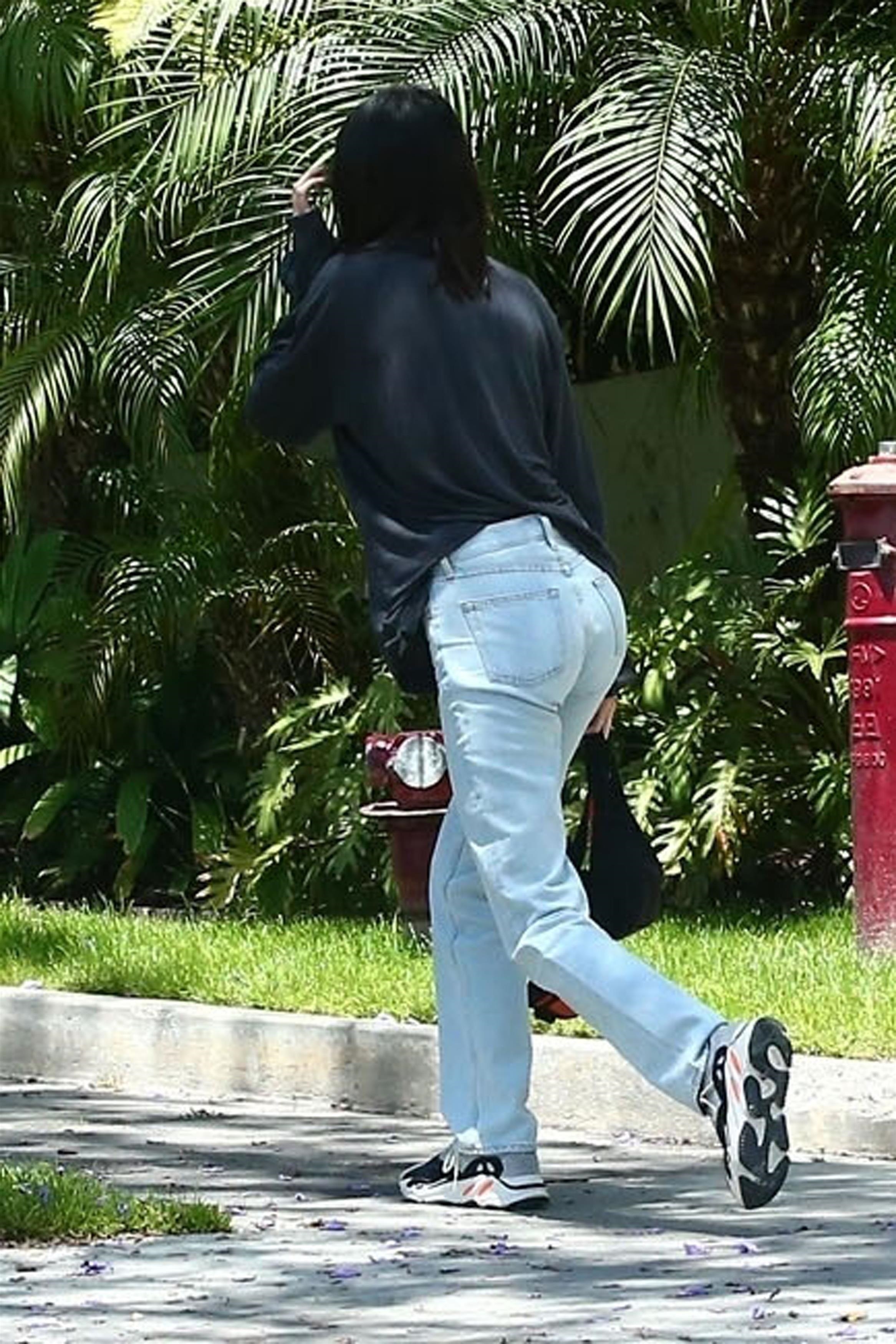 Access_Kardashian_7.jpg