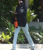 Access_Kardashian_4.jpg
