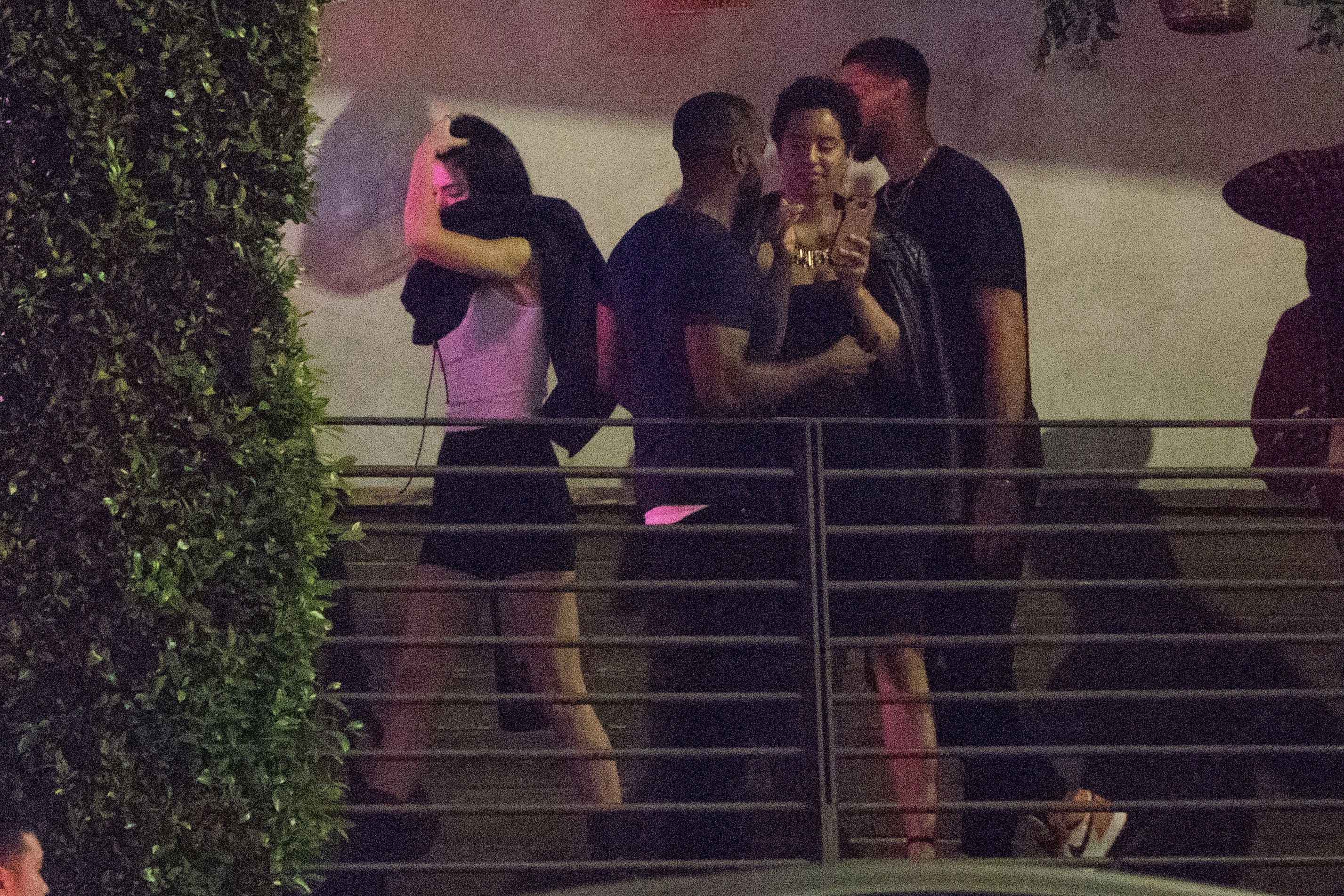 Access_Kardashian_2.jpg