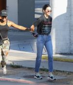 Access_Kardashian_4.jpg