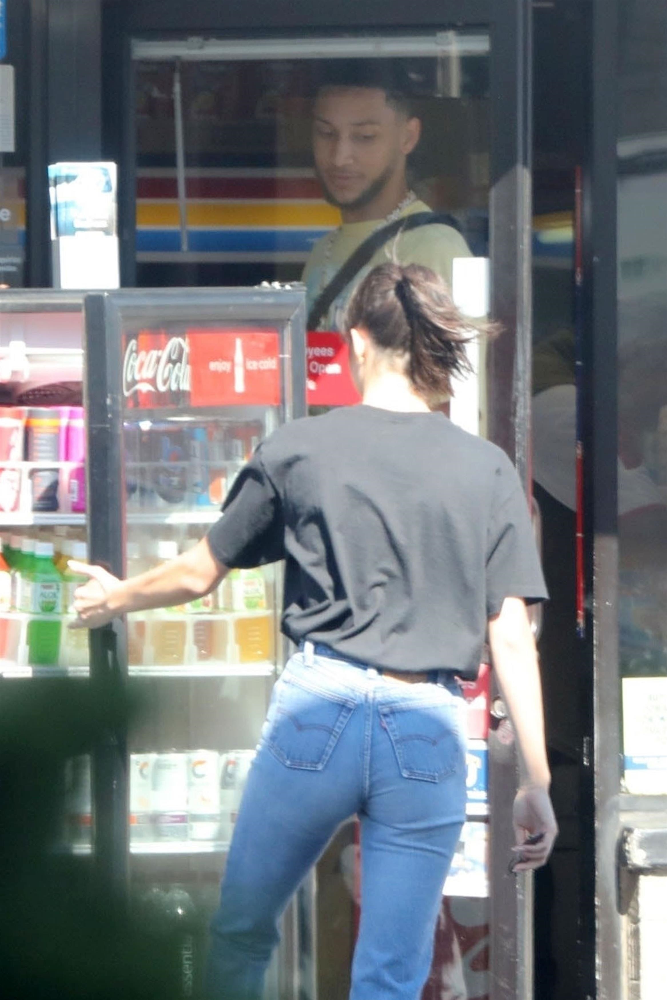 Access_Kardashian_30.jpg