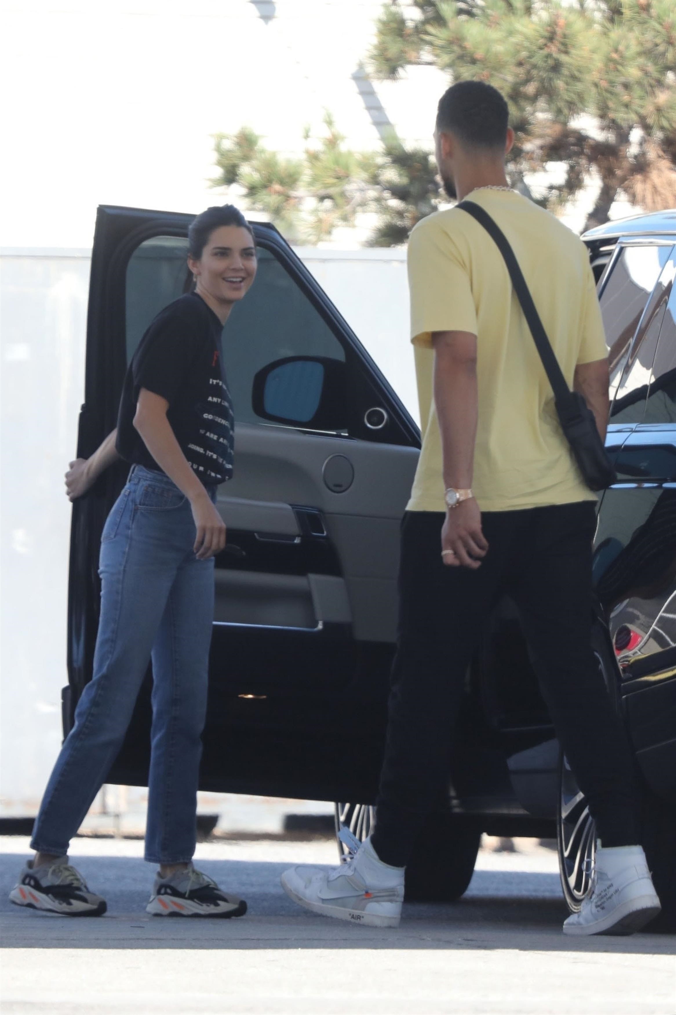 Access_Kardashian_4.jpg