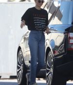 Access_Kardashian_8.jpg