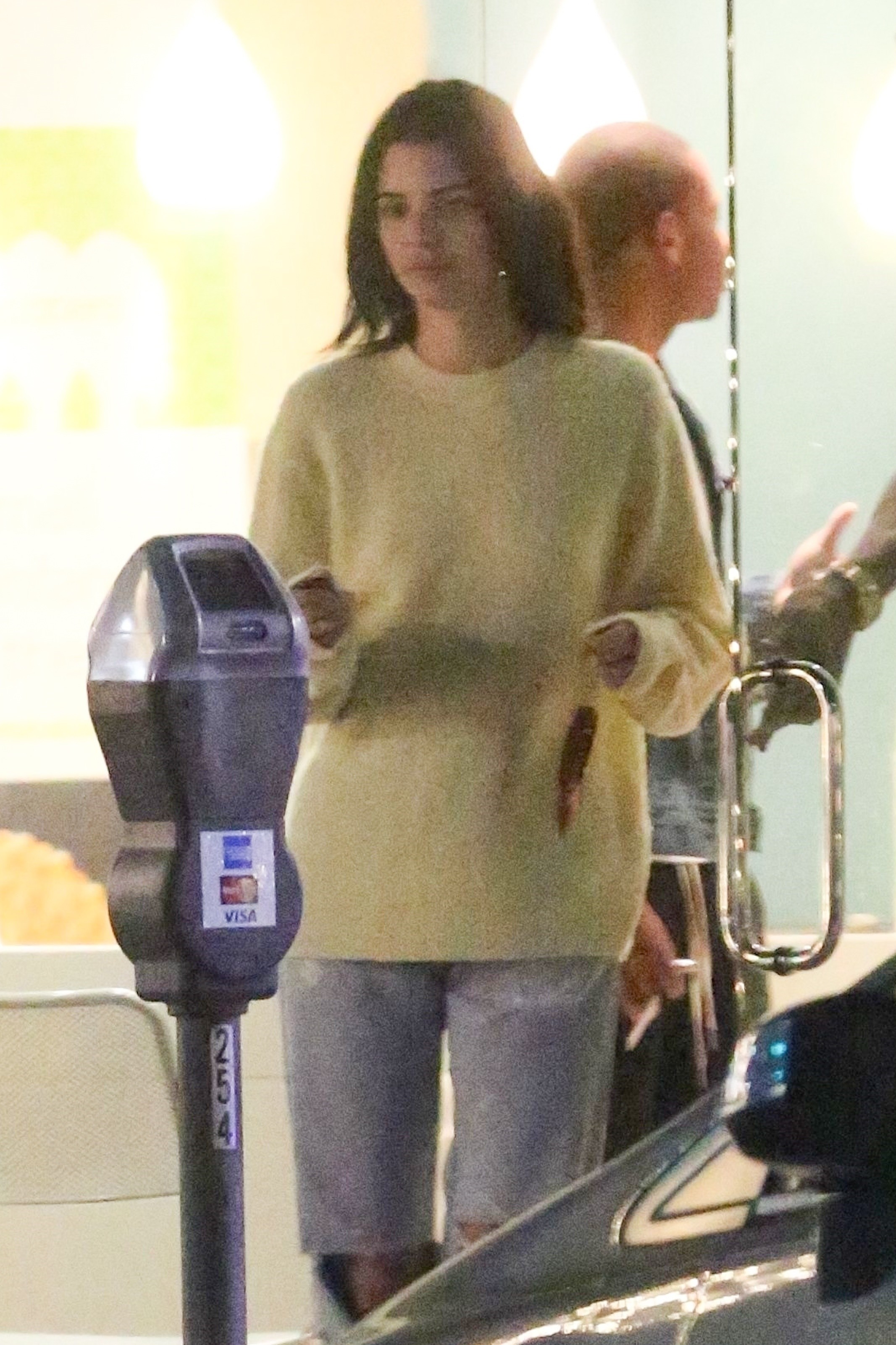 Access_Kardashian_12.jpg