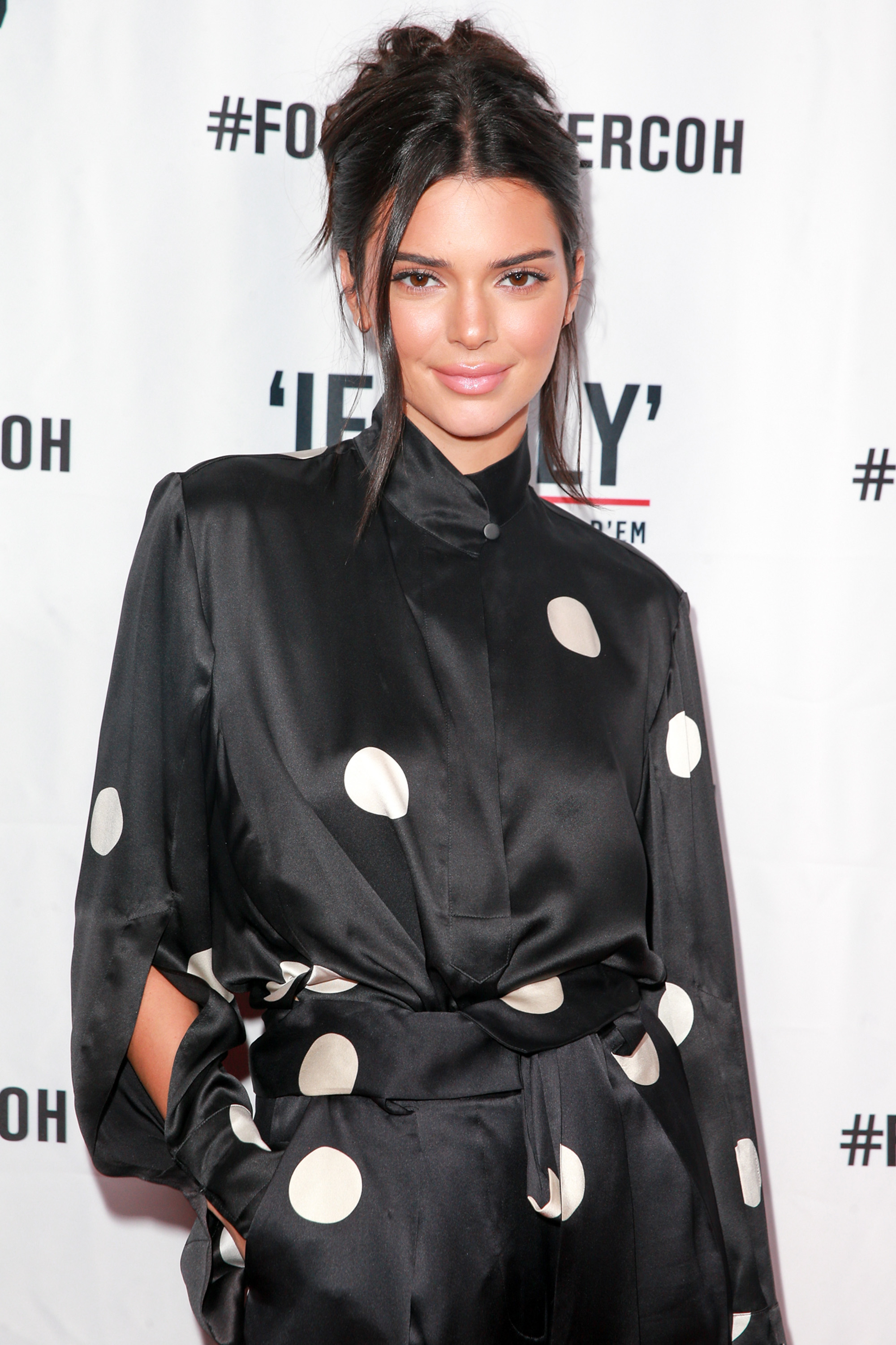 Access_Kardashian_2.jpg