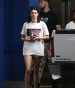 Access_Kardashian_7.jpg