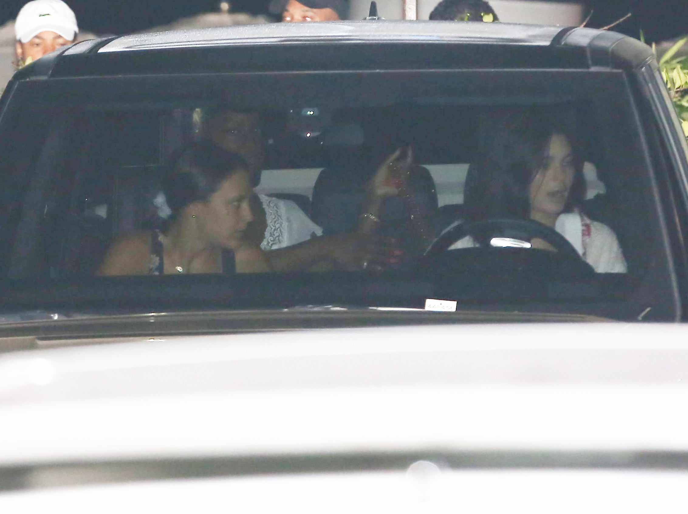 Access_Kardashian_12.jpg
