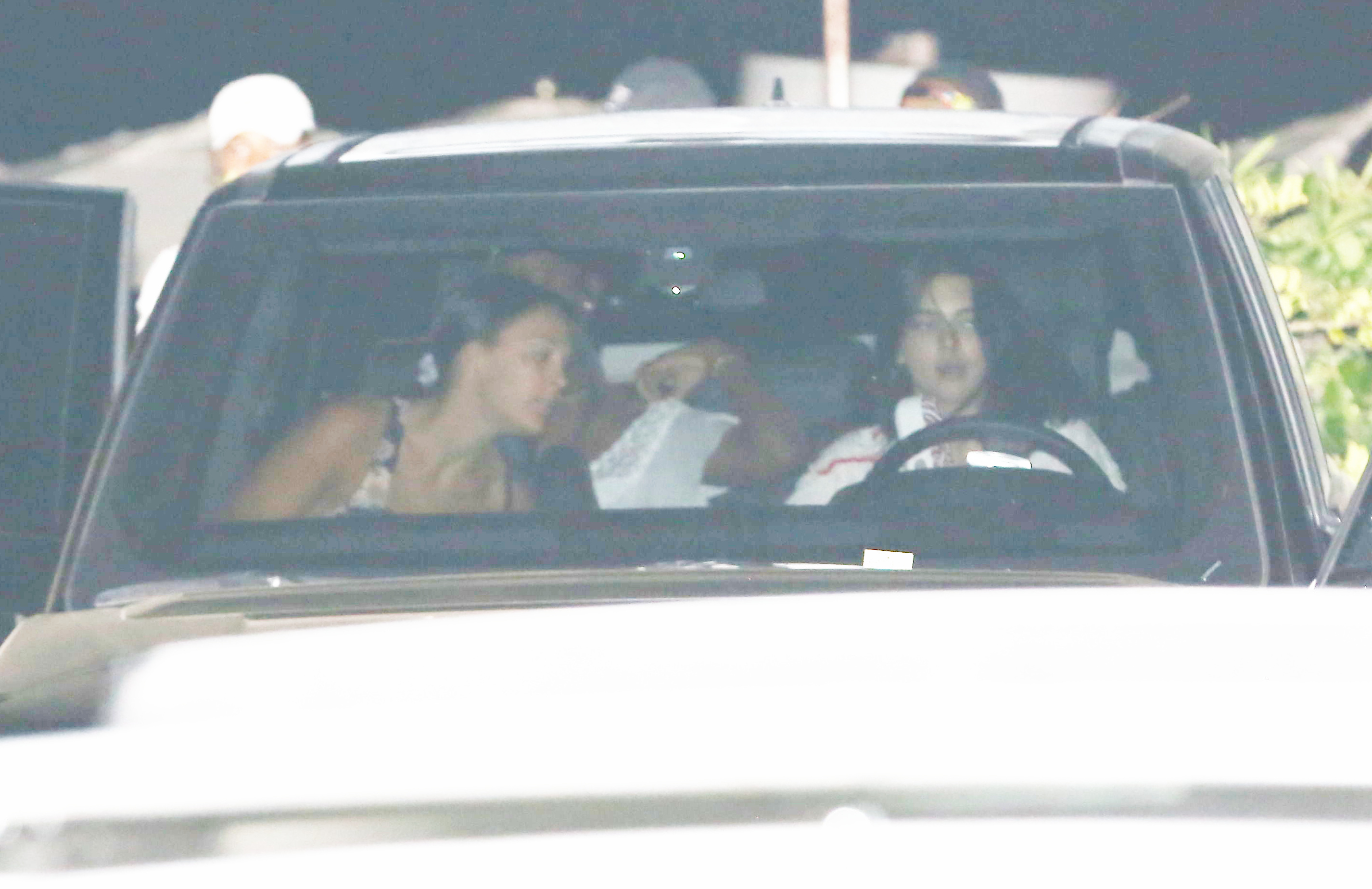 Access_Kardashian_13.jpg