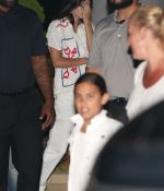 Access_Kardashian_3.jpg