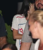 Access_Kardashian_4.jpg