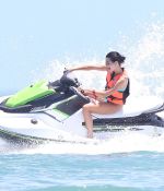 Access_Kardashian_8.jpg