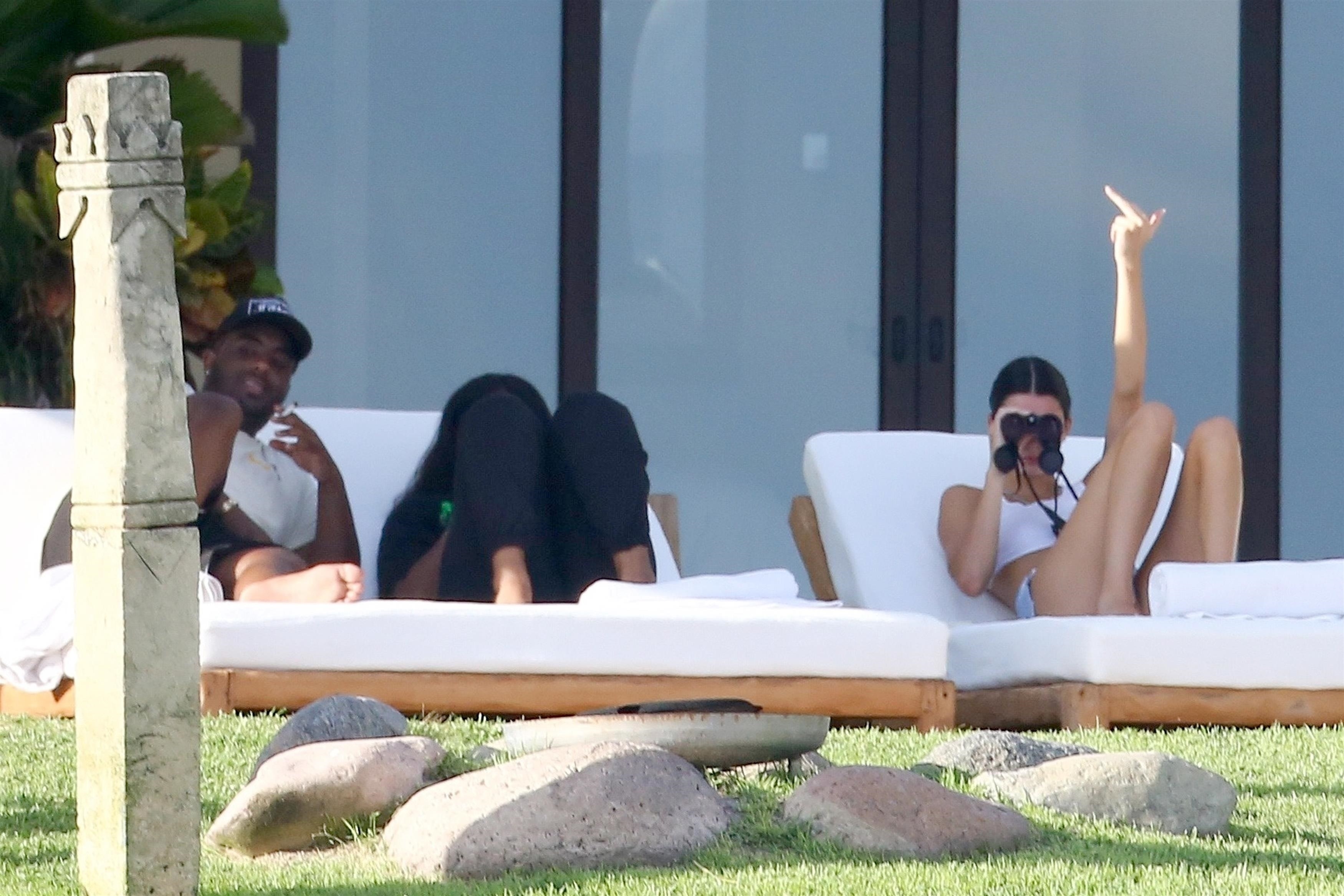 Access_Kardashian_29.jpg
