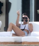 Access_Kardashian_16.jpg