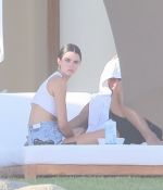 Access_Kardashian_19.jpg