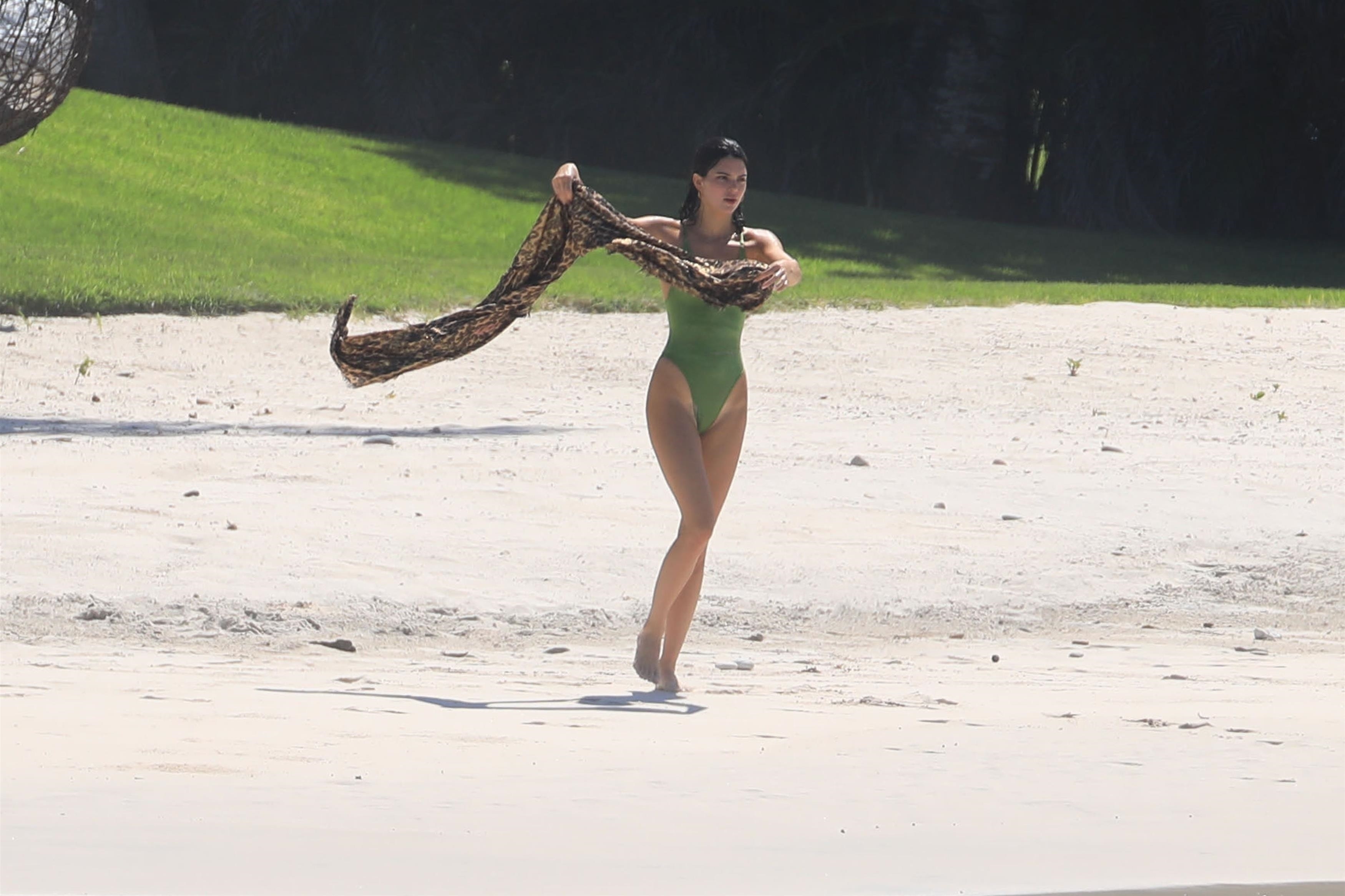 Access_Kardashian_24.jpg