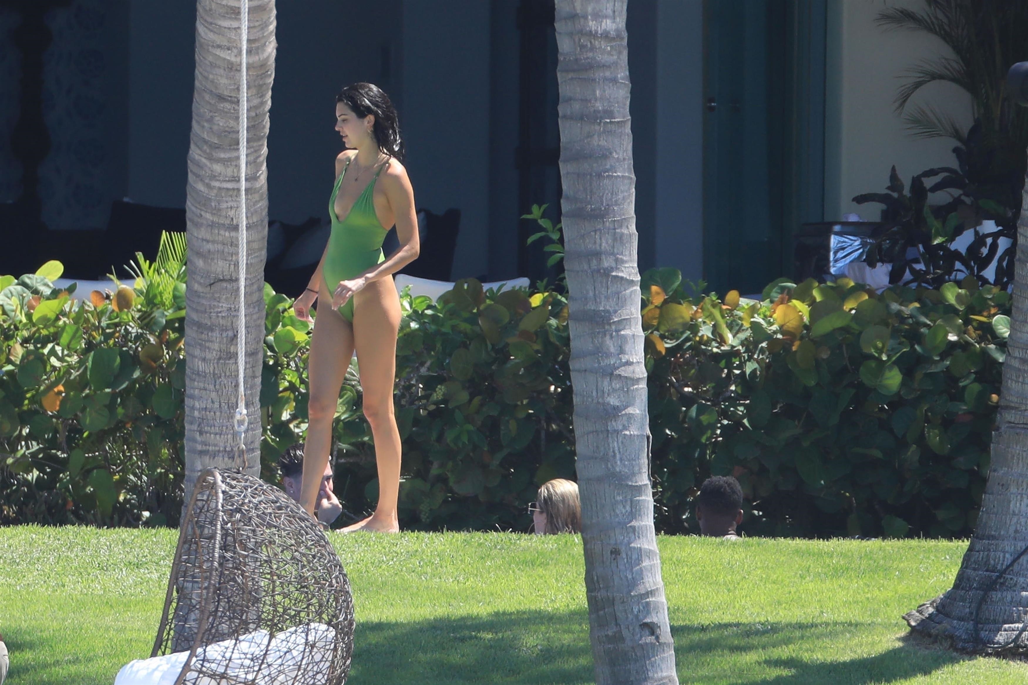 Access_Kardashian_4.jpg