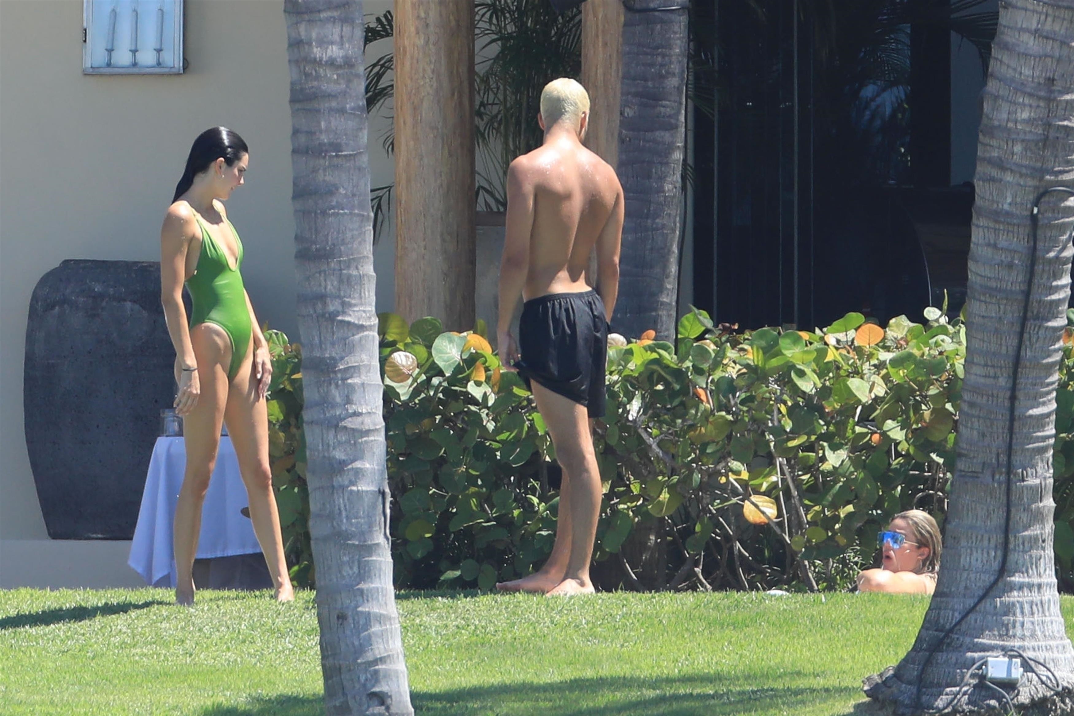 Access_Kardashian_6.jpg