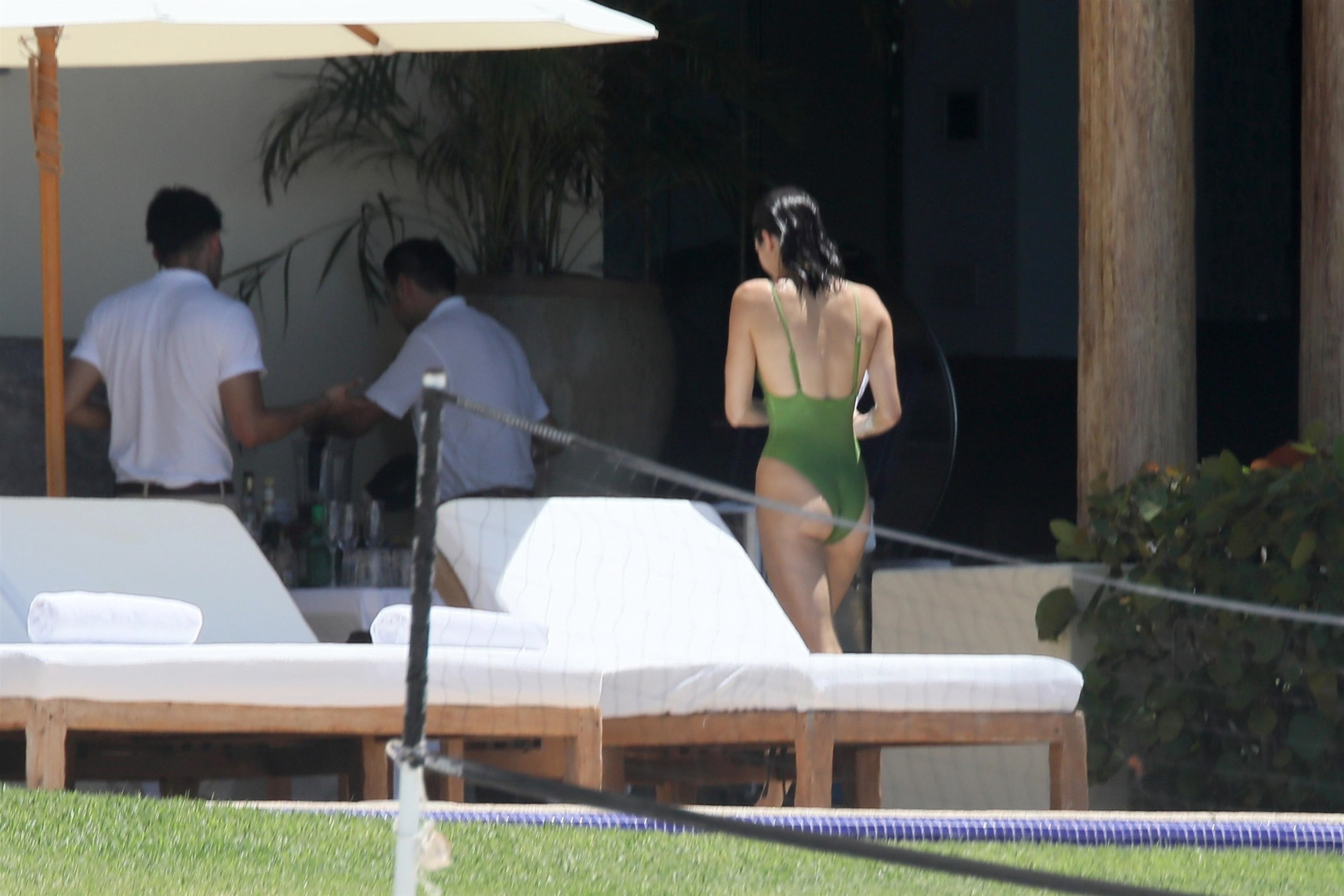 Access_Kardashian_7.jpg