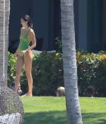 Access_Kardashian_4.jpg
