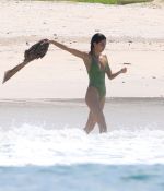 Access_Kardashian_46.jpg