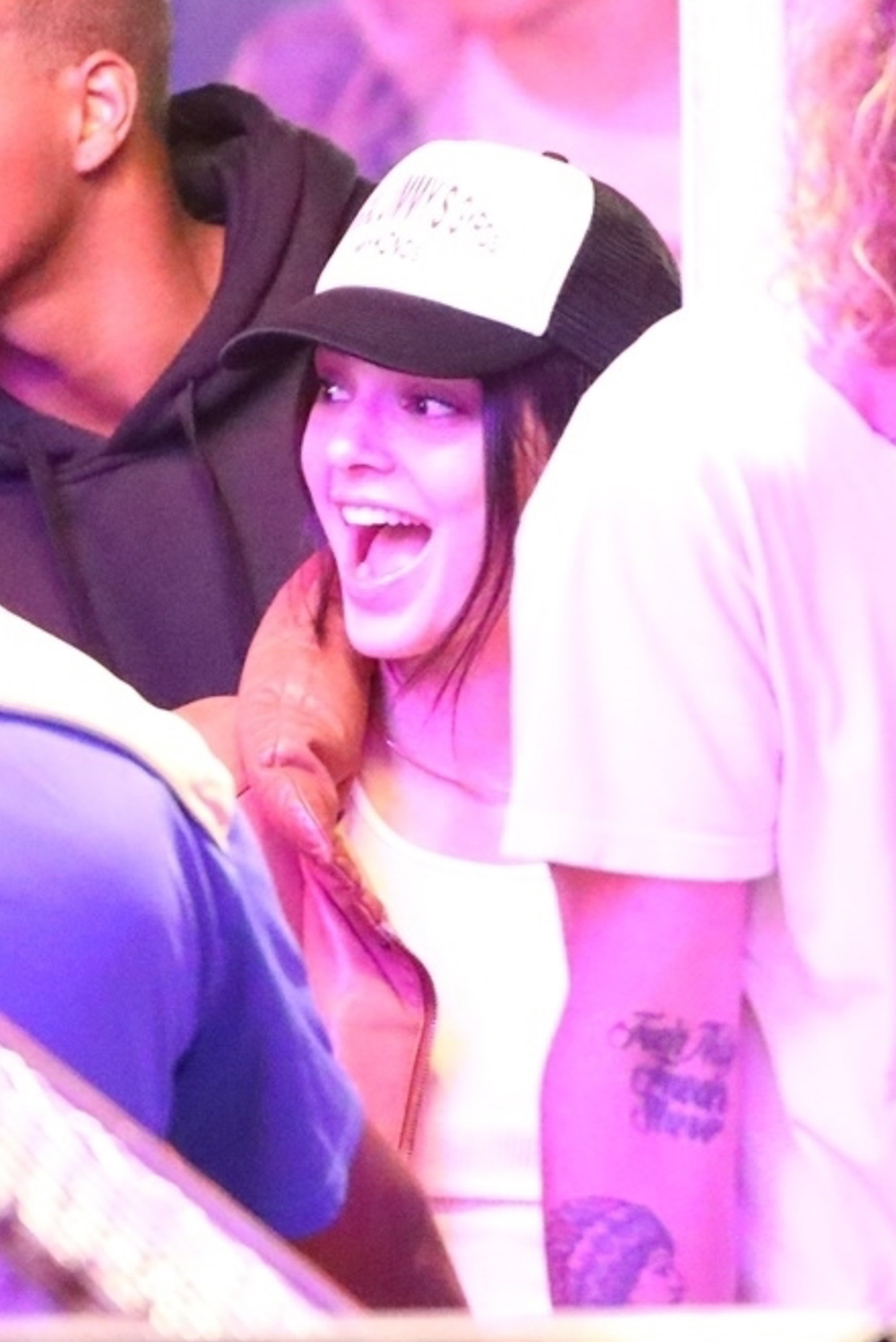 Access_Kardashian_11.jpg