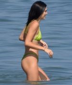 Access_Kardashian_6.jpg