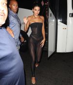 Access_Kardashian_2.jpg