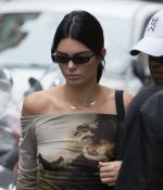 Access_Kardashian_1.jpg