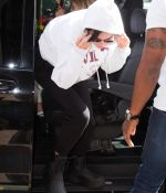 Access_Kardashian_9.jpg