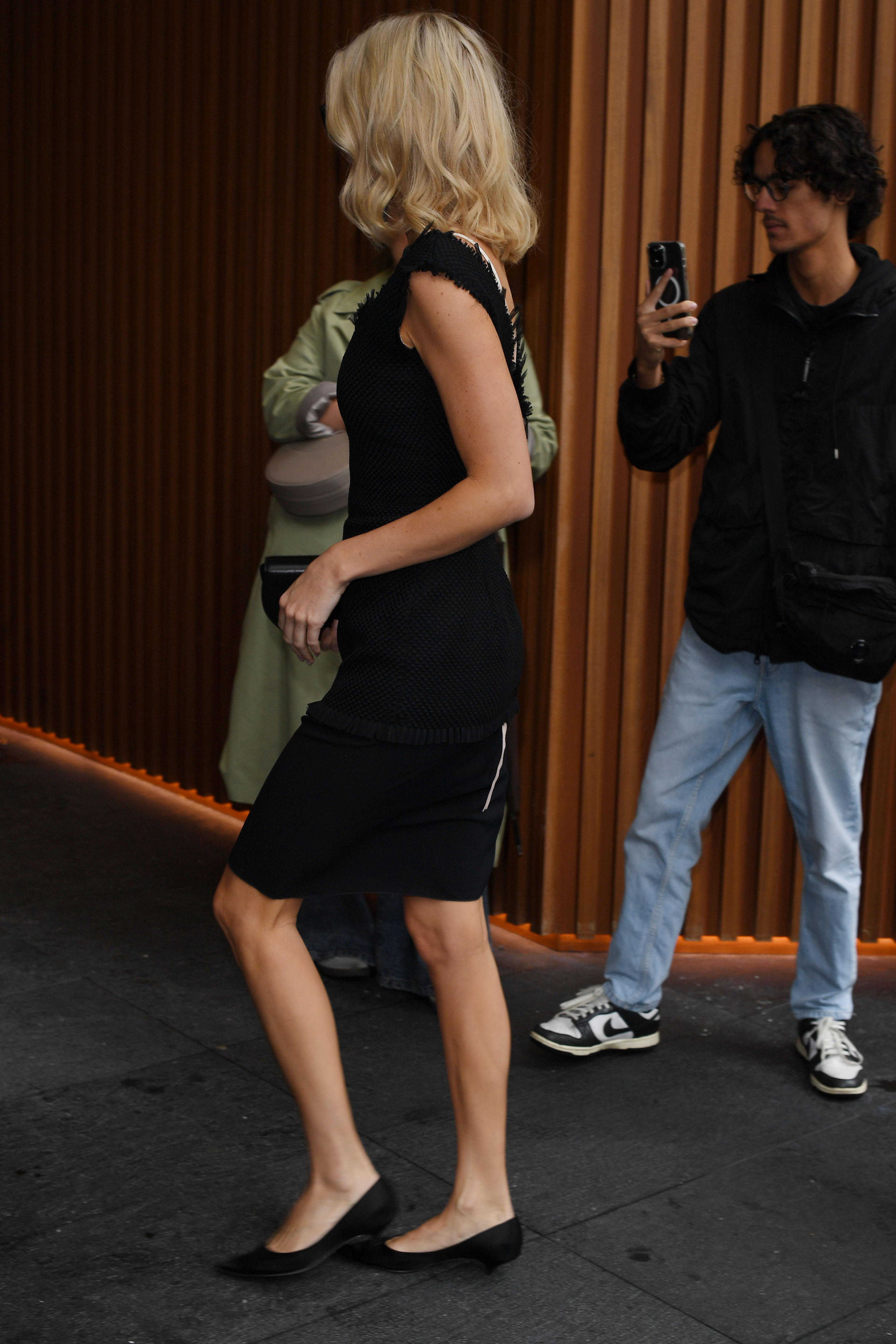 Access_281129~0.jpg