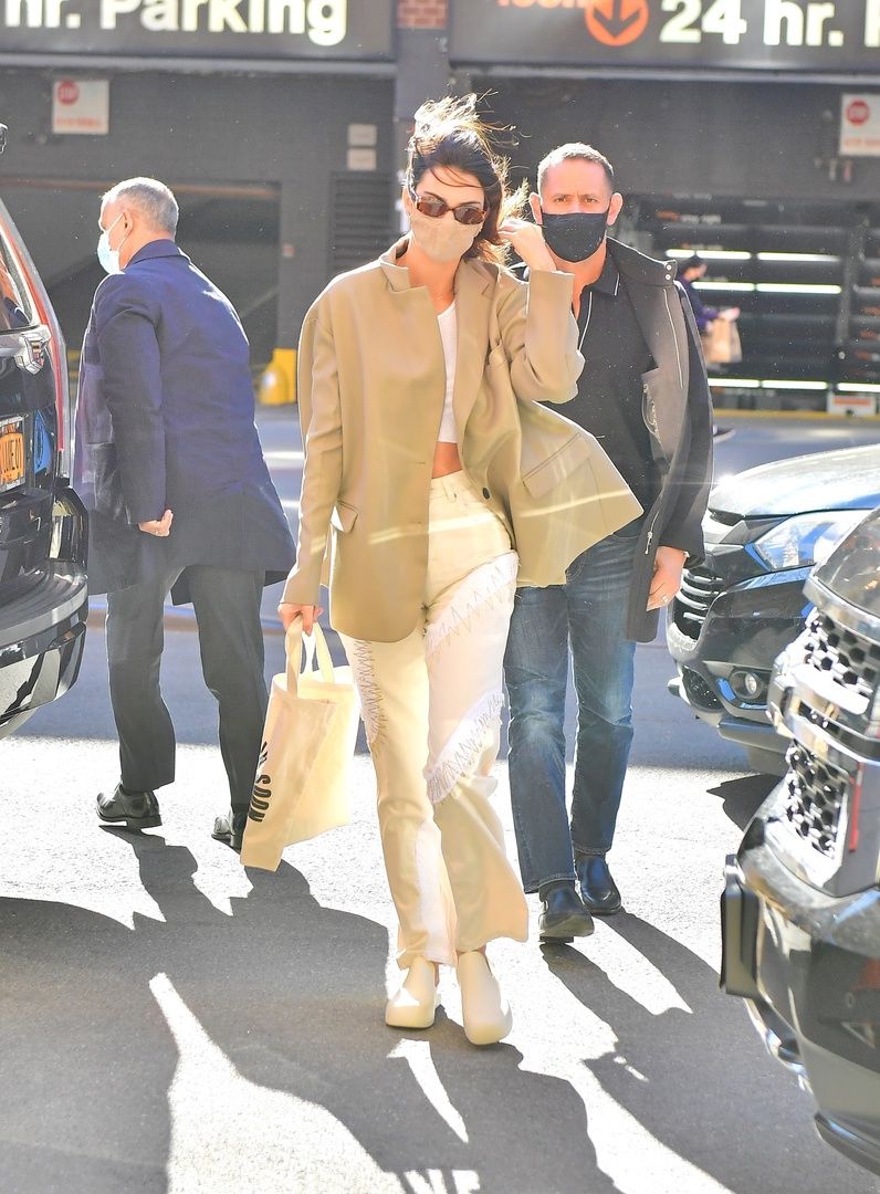 Access_Kardashian_001.jpg