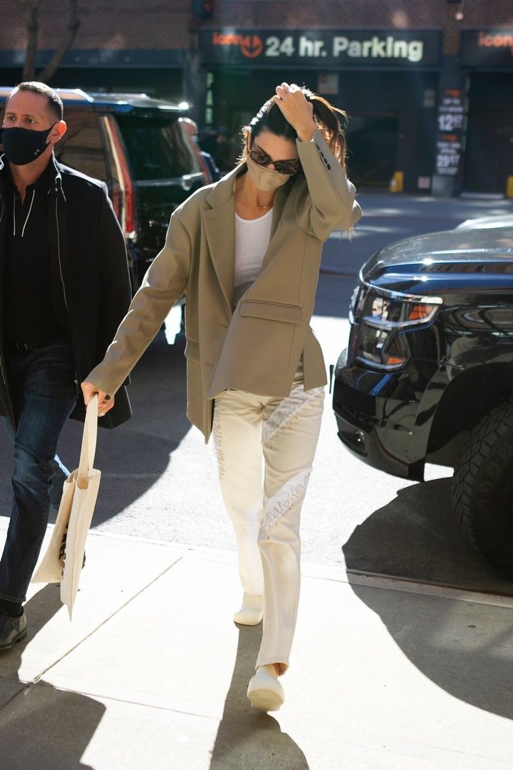 Access_Kardashian_004.jpg