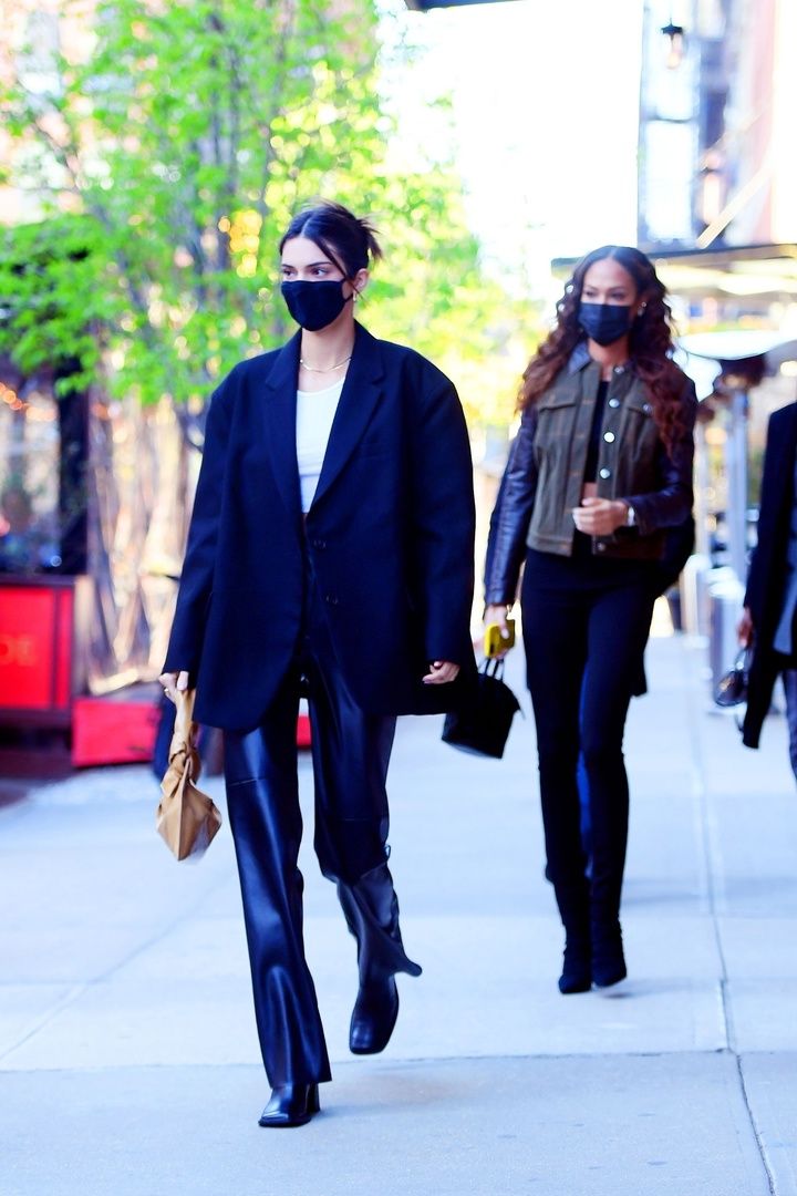 Access_Kardashian_003.jpg