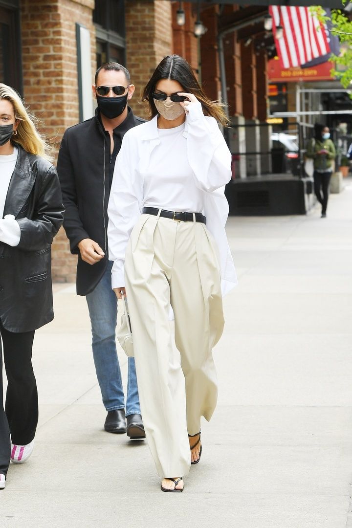 Access_Kardashian_001~0.jpg