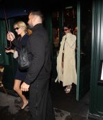 Access_Kardashian_3.jpg