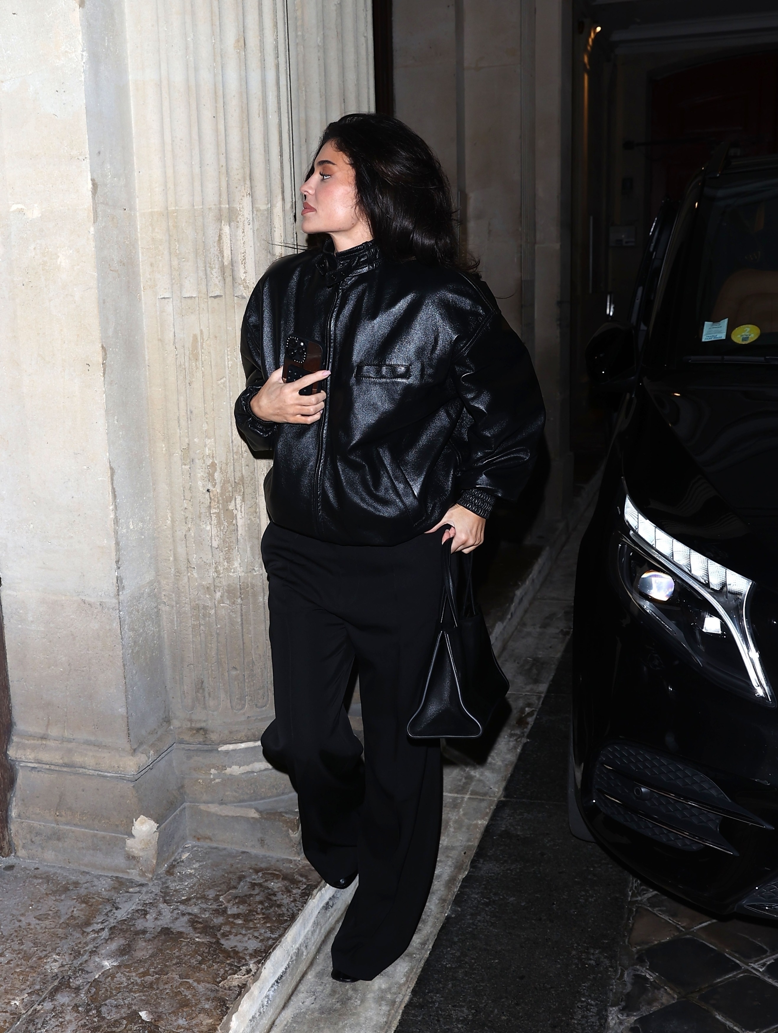 Access_Kardashian_1.jpg