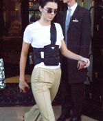 Access_Kardashian_4.jpg