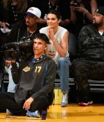 Access_Kardashian_13.jpg