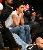 Access_Kardashian_14.jpg